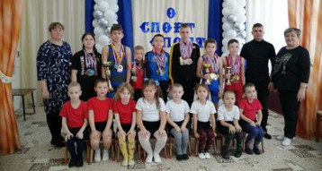 ВСТРЕЧА С ЮНЫМИ СПОРТСМЕНАМИ ВСТРЕЧА С ЮНЫМИ СПОРТСМЕНАМИ.
