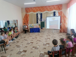 В детском саду прошла викторина "Наши права в Конституции РФ" В детском саду прошла викторина "Наши права в Конституции РФ".