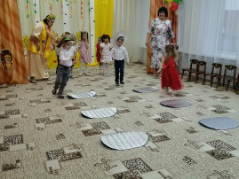 В саду прошел очередной праздник Осени В саду прошел очередной праздник Осени.